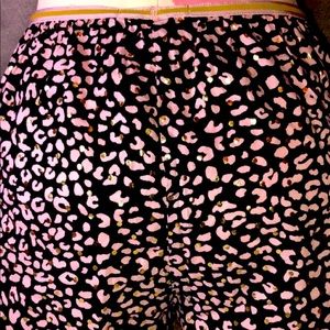 NWT VICTORIA’S SECRET PINK LEOPARD PJ SHORTS M